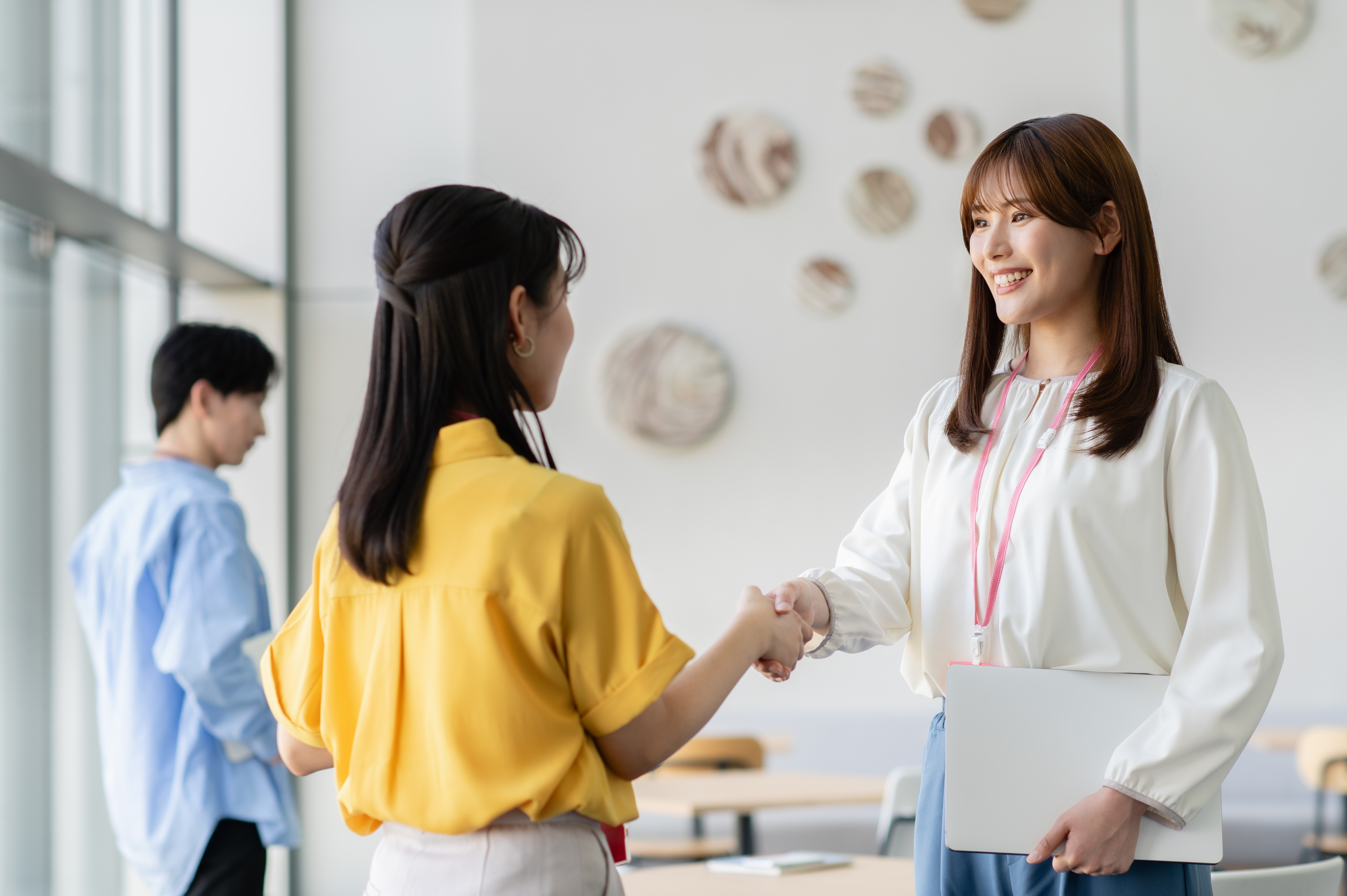 人気がある茨城の派遣会社の比較一覧表を参考にして良い派遣会社を見つけた求職者